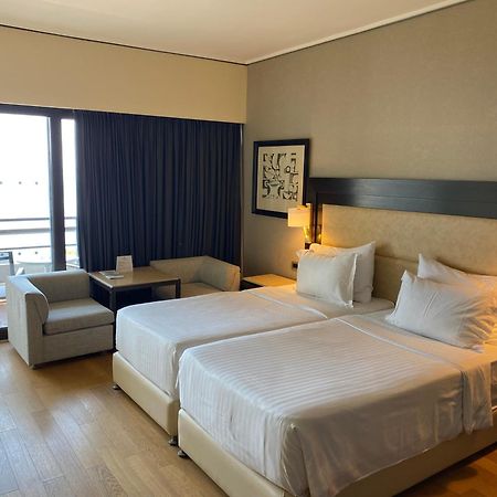 Corfu Holiday Palace Perama  Bagian luar foto A room at the hotel