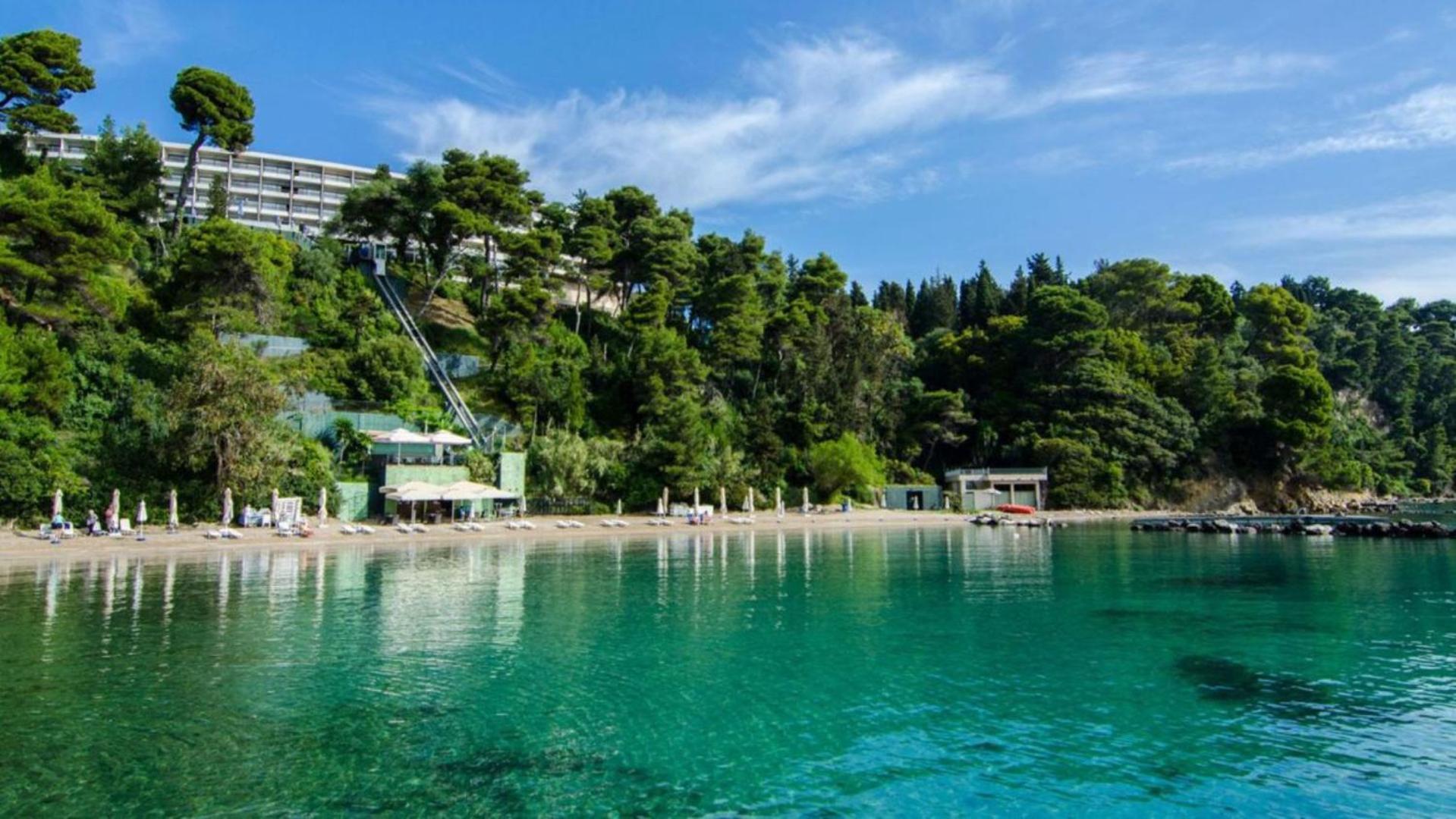 Corfu Holiday Palace Perama  Bagian luar foto View of the resort
